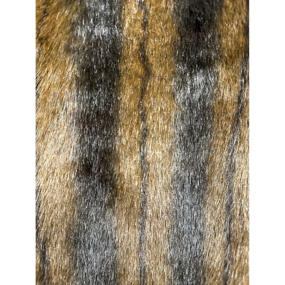 Womens Faux Fur Vest Brown Black Striped Zip Front Stand Collar Plush Lined
